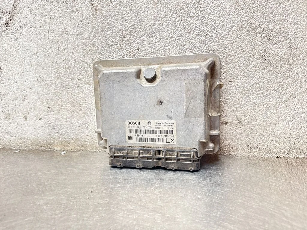 Dzinēja vadības bloks 0281001793