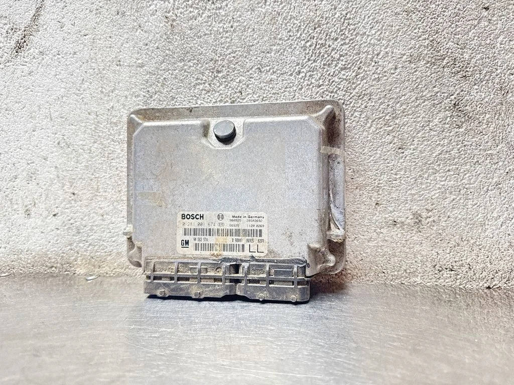 Engine control unit/module 0281001674