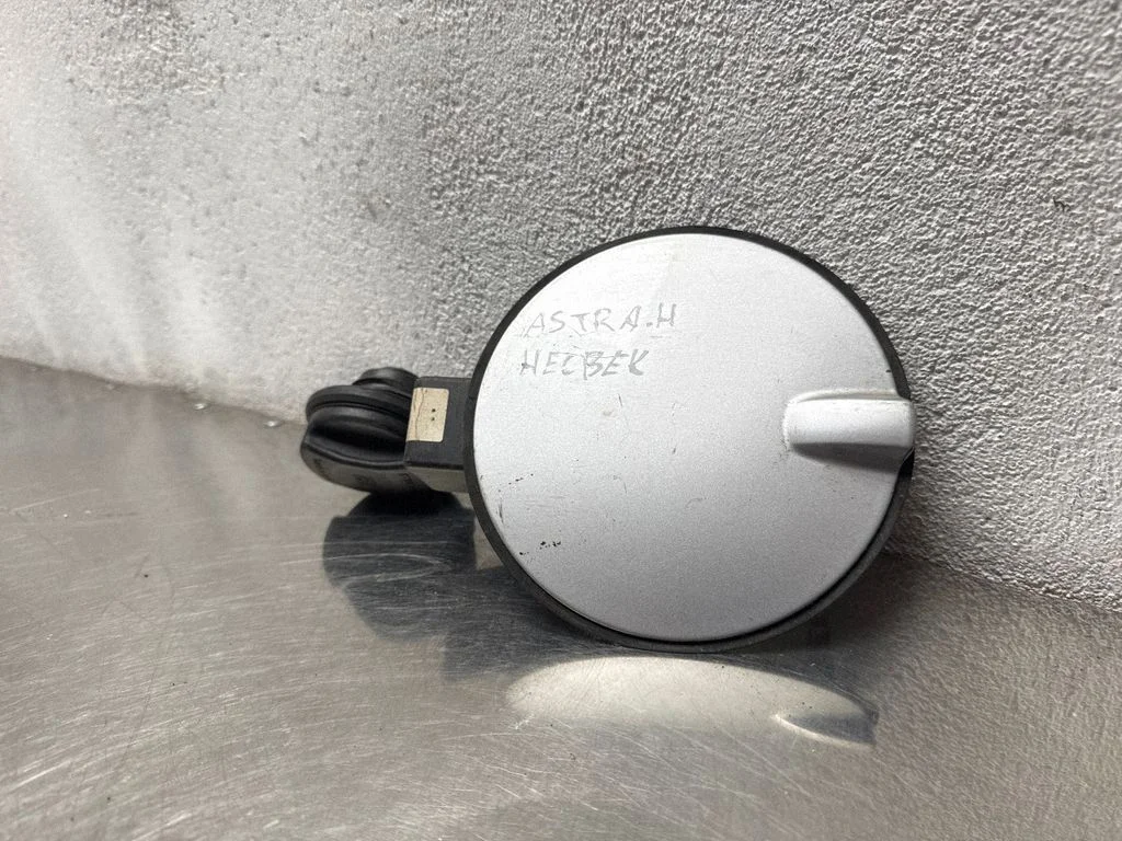Fuel tank cap – Opel Astra H (2004-2012)