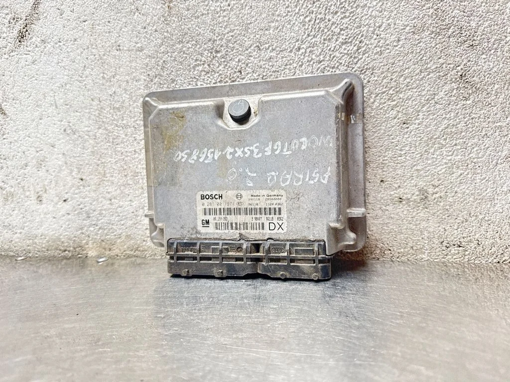 Engine control unit/module 0281001971