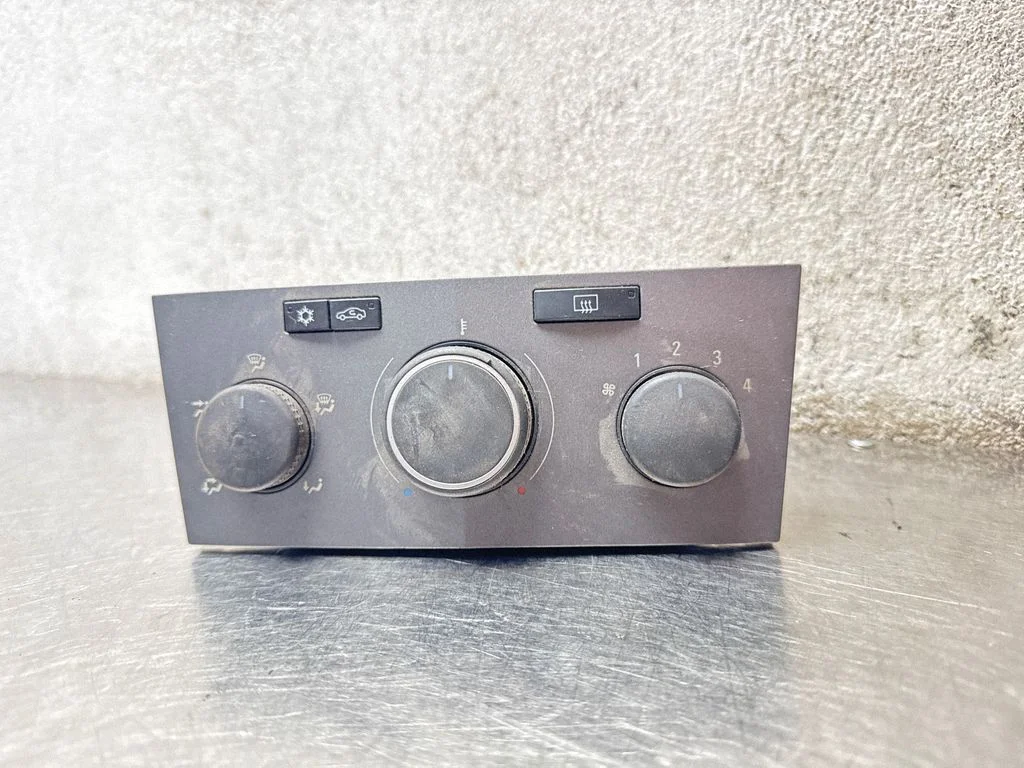 Climate control unit 13122974