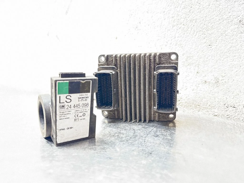 Engine control unit/module 8973065750