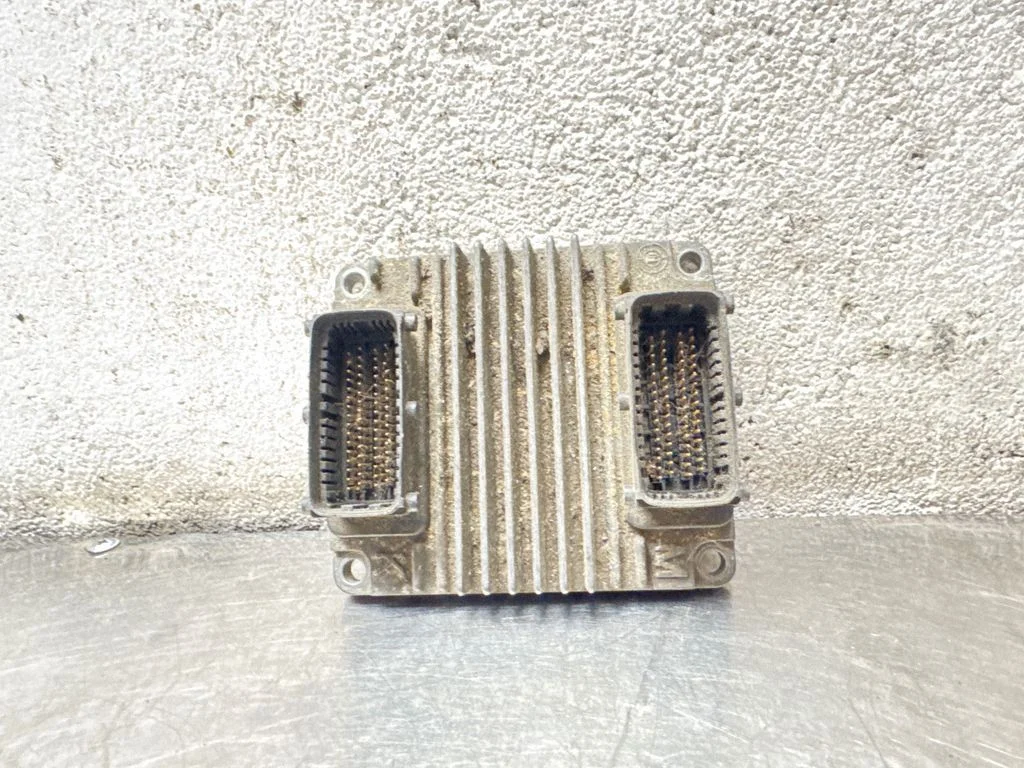 Engine control unit/module 8973065751