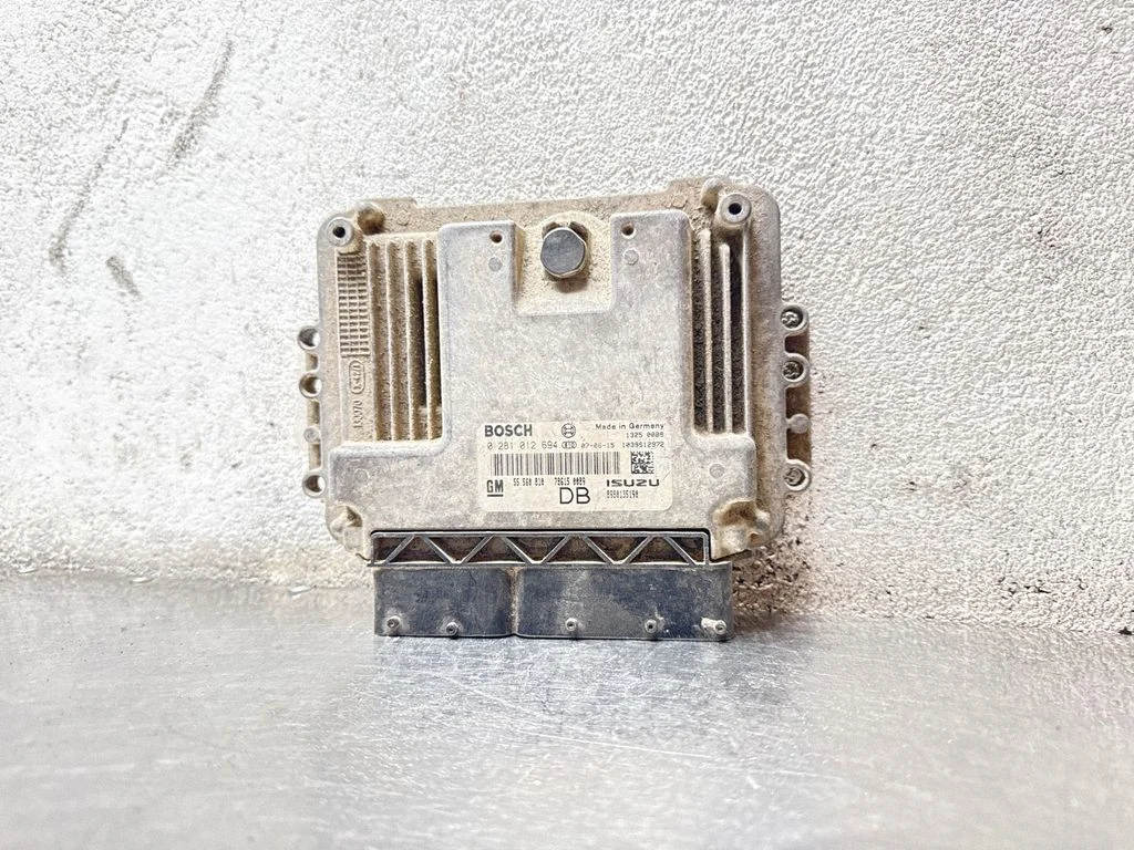 Engine control unit/module 0281012694