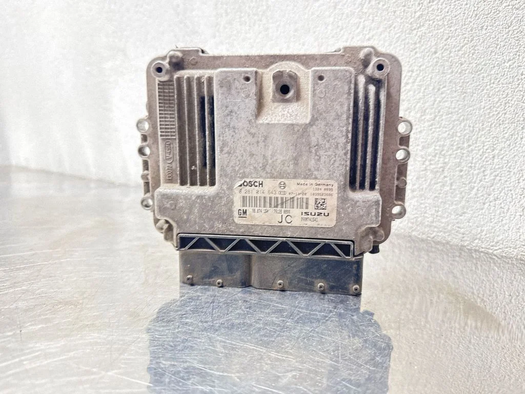 Dzinēja vadības bloks 0281014643
