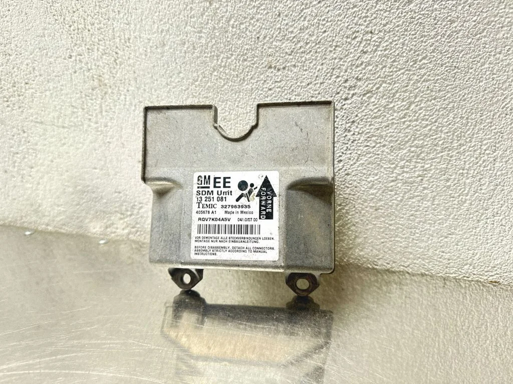 Drošības spilvenu vadības bloks – Opel Astra H (2004-2012)