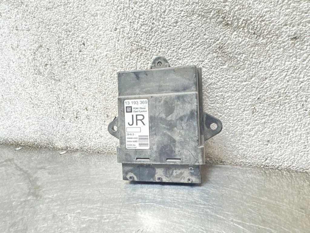 Durų elektronikos valdymo blokas
