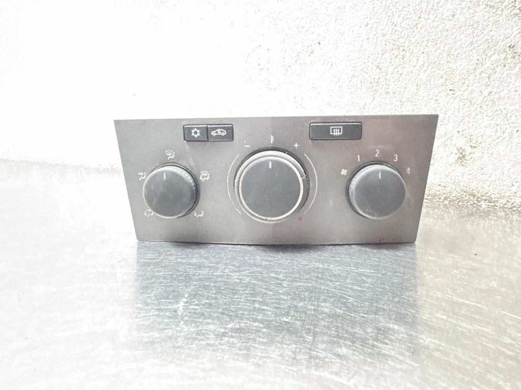 Climate control unit 13122974