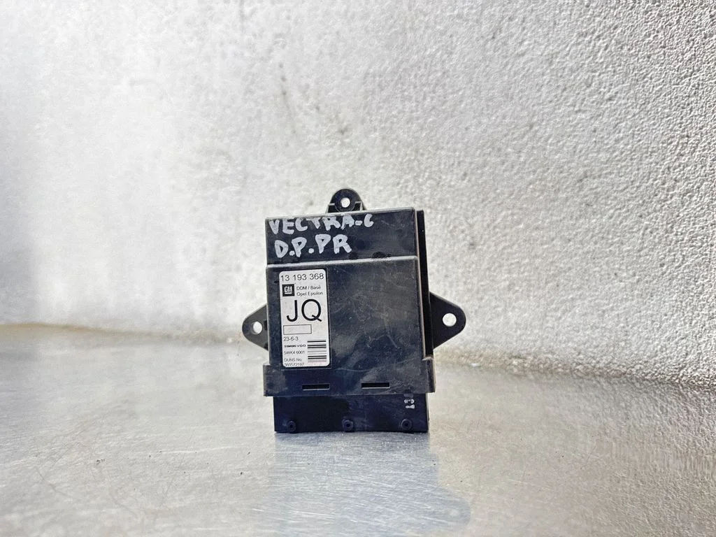 Durų elektronikos valdymo blokas
