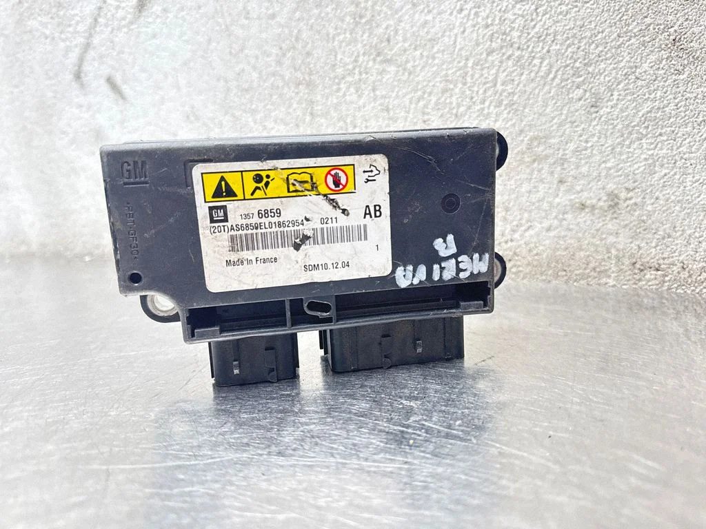Drošības spilvenu vadības bloks – Opel Meriva B (2010-2016)