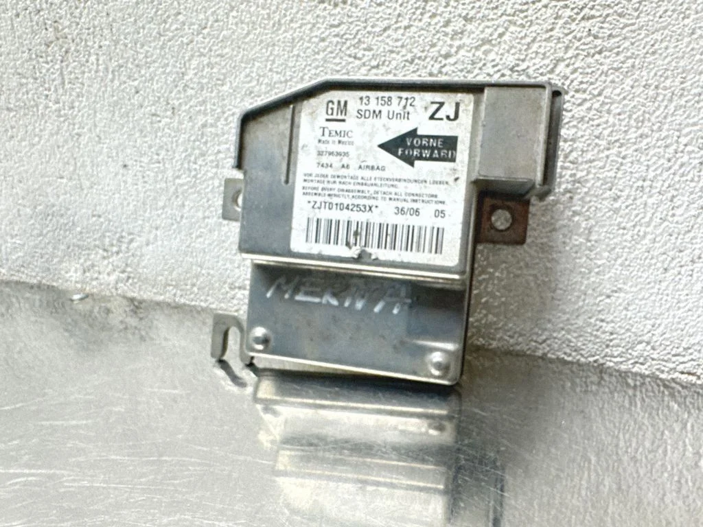 Drošības spilvenu vadības bloks – Opel Meriva A (2003-2010)