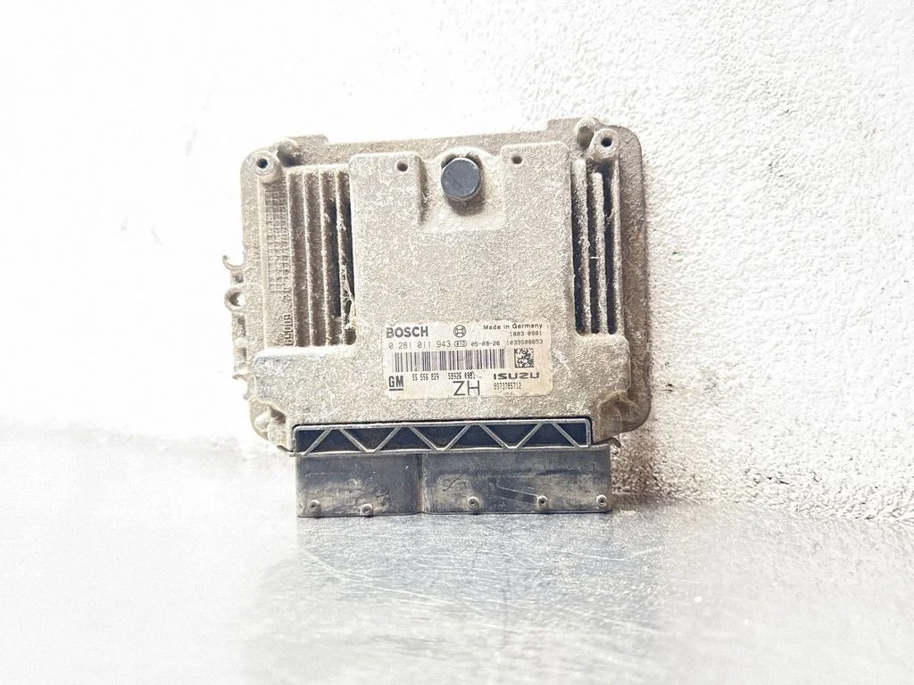Engine control unit/module 0281011943