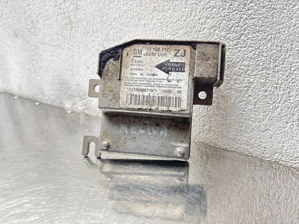 Drošības spilvenu vadības bloks – Opel Meriva A (2003-2010)