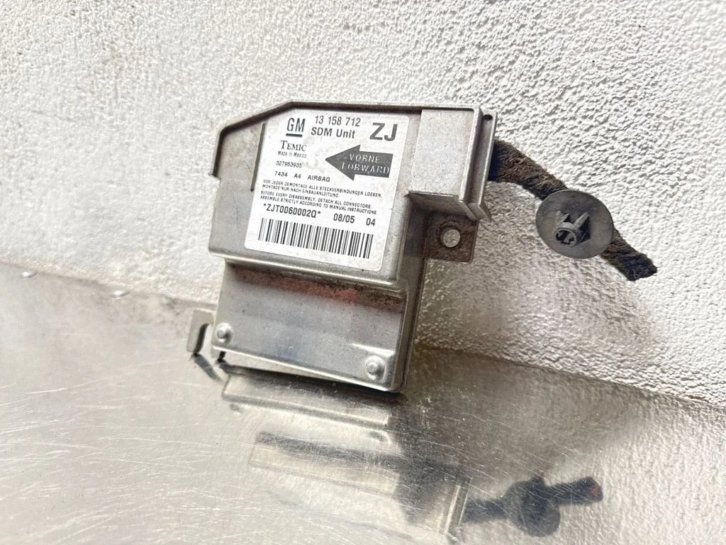 Drošības spilvenu vadības bloks – Opel Meriva A (2003-2010)