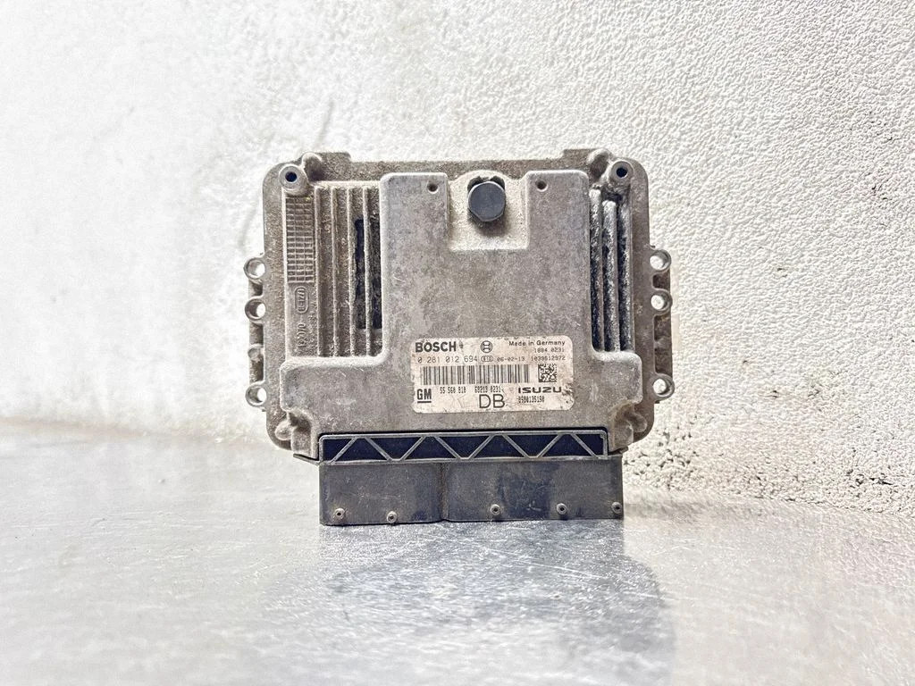 Engine control unit/module 0281012694