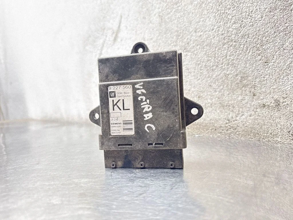 Ukseelektroonika juhtplokk 9227560