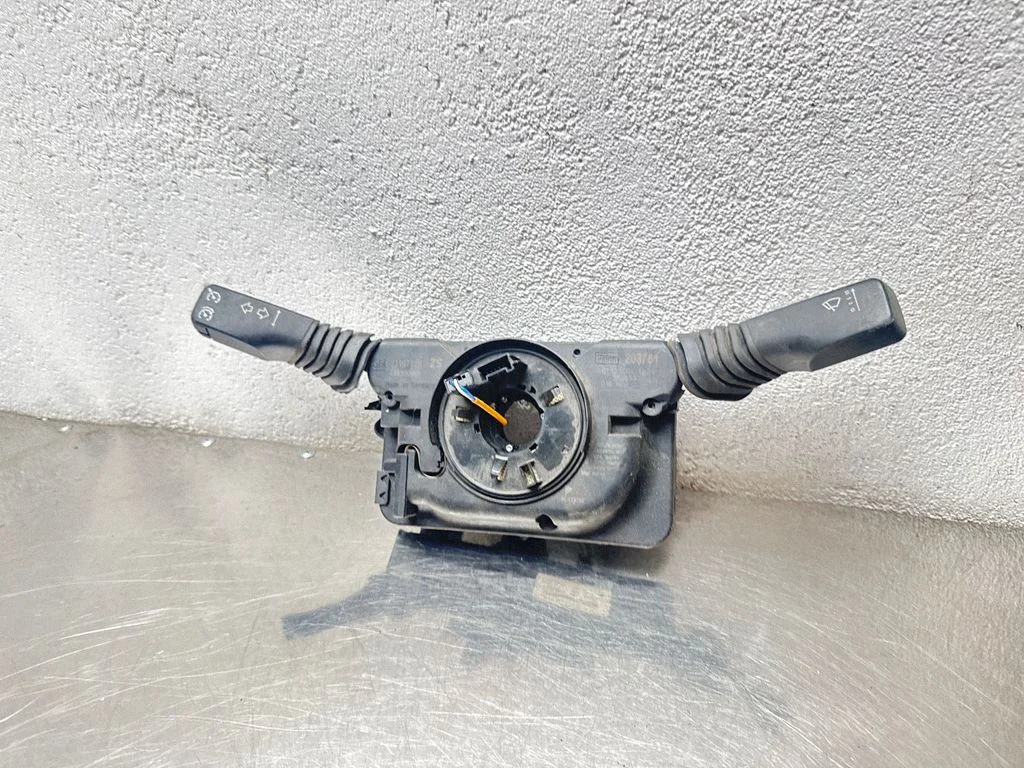 Wiper turn signal indicator stalk/switch – Opel Astra H (2004-2012)