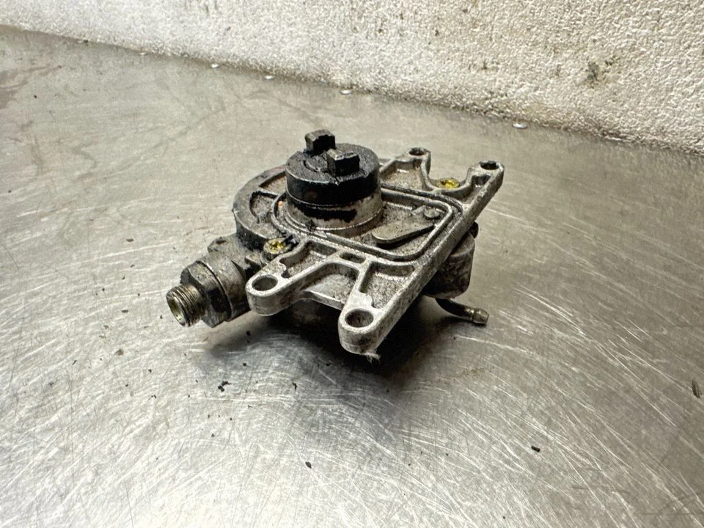 Vacuum pump – Opel Zafira A (1999-2005)