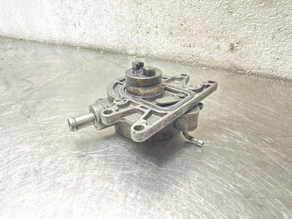 Vacuum pump 0252738
