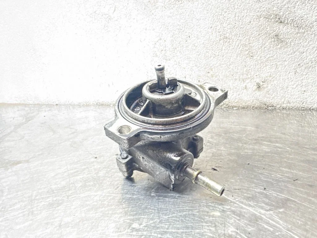 Vacuum pump 0252738