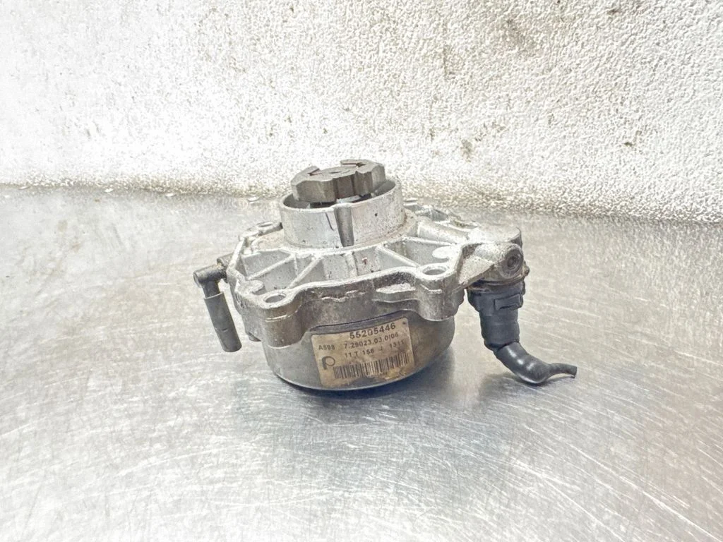 Vaakumpump 55205446