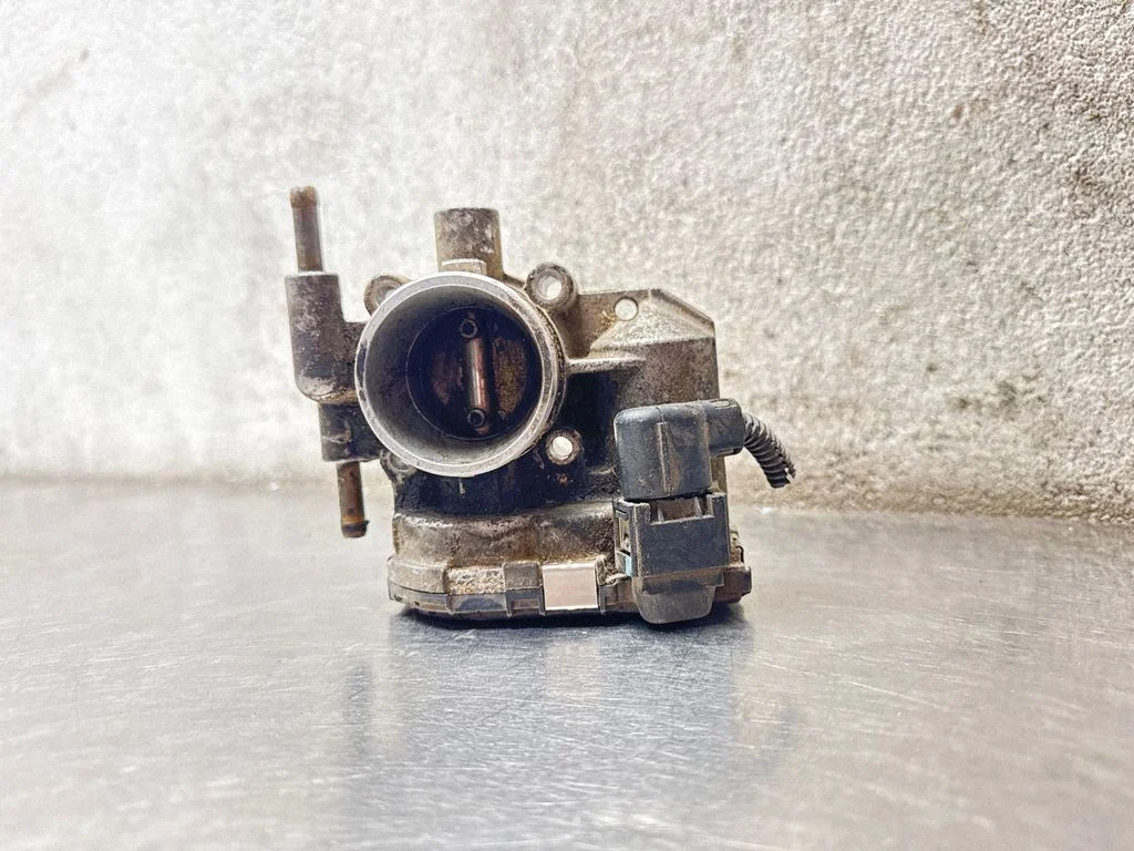 Throttle valve 24420536