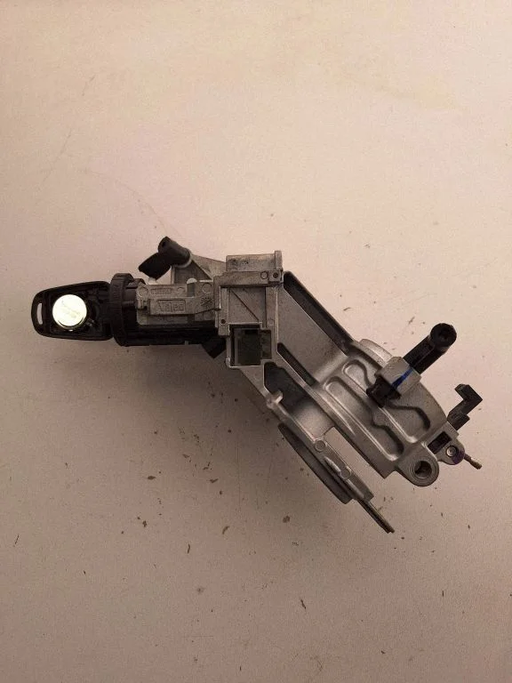 Ignition lock – Opel Corsa D (2006-2014)