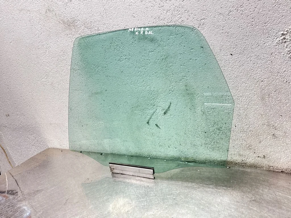 Rear door window glass – rear left
