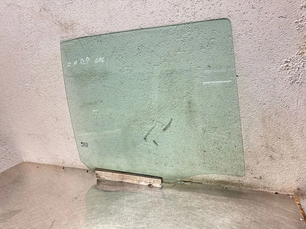 Rear door window glass – Opel Zafira A (1999-2005)