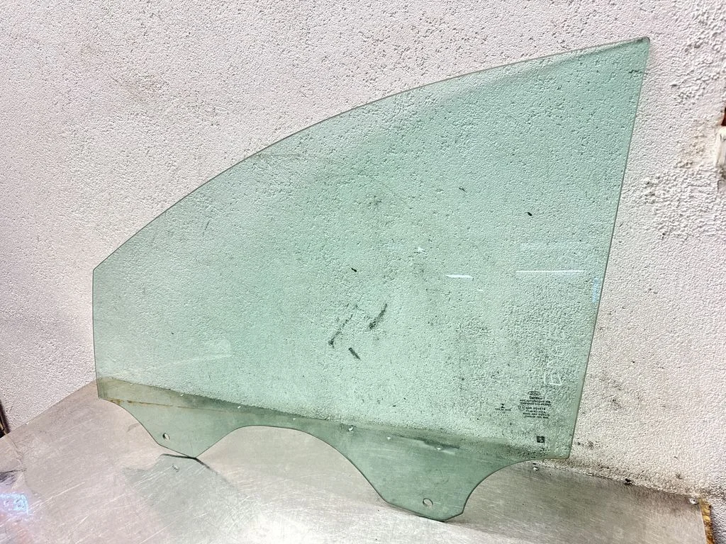 Front door window glass four-door 43R001074 – Ford Edge II (2015-)