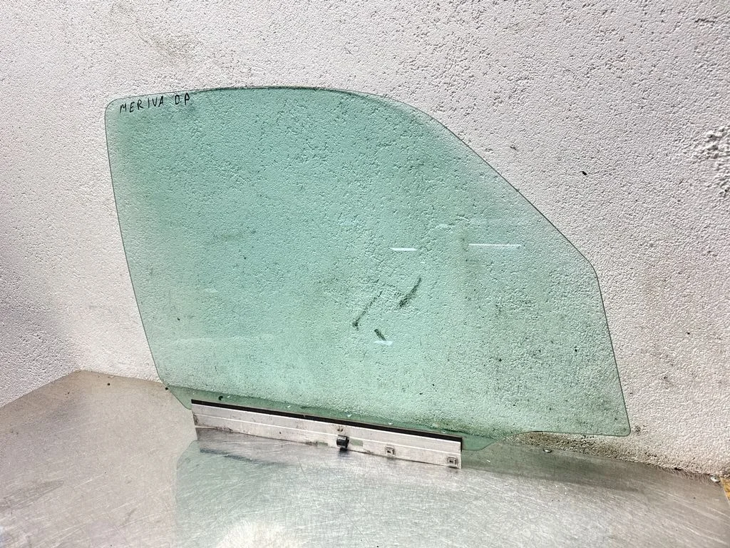 Front door window glass four-door – front right