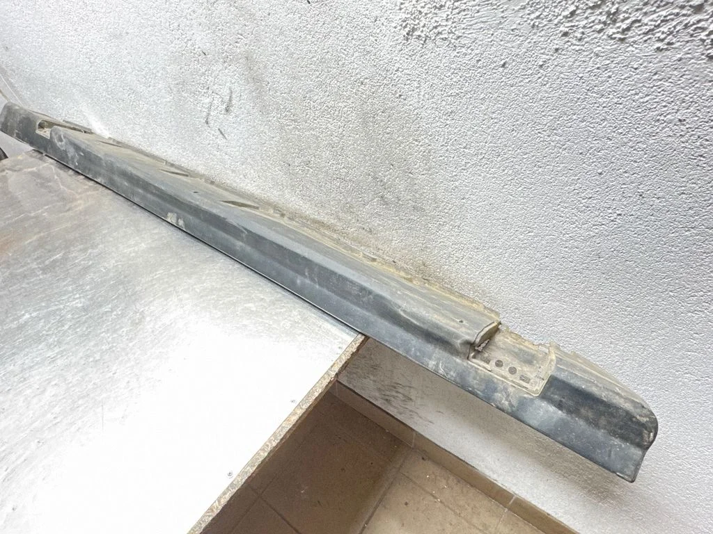 Sill 90590677