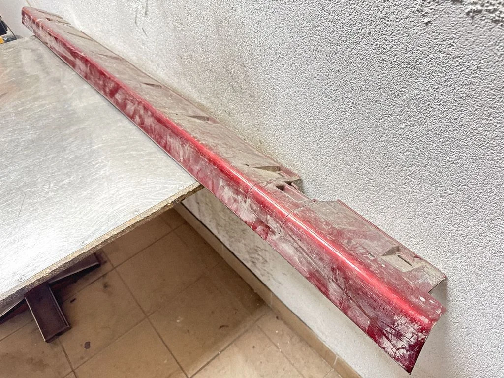 Sill 24410058