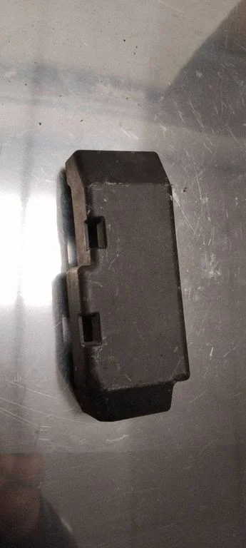 Fuse box cover – Opel Astra H (2004-2012)