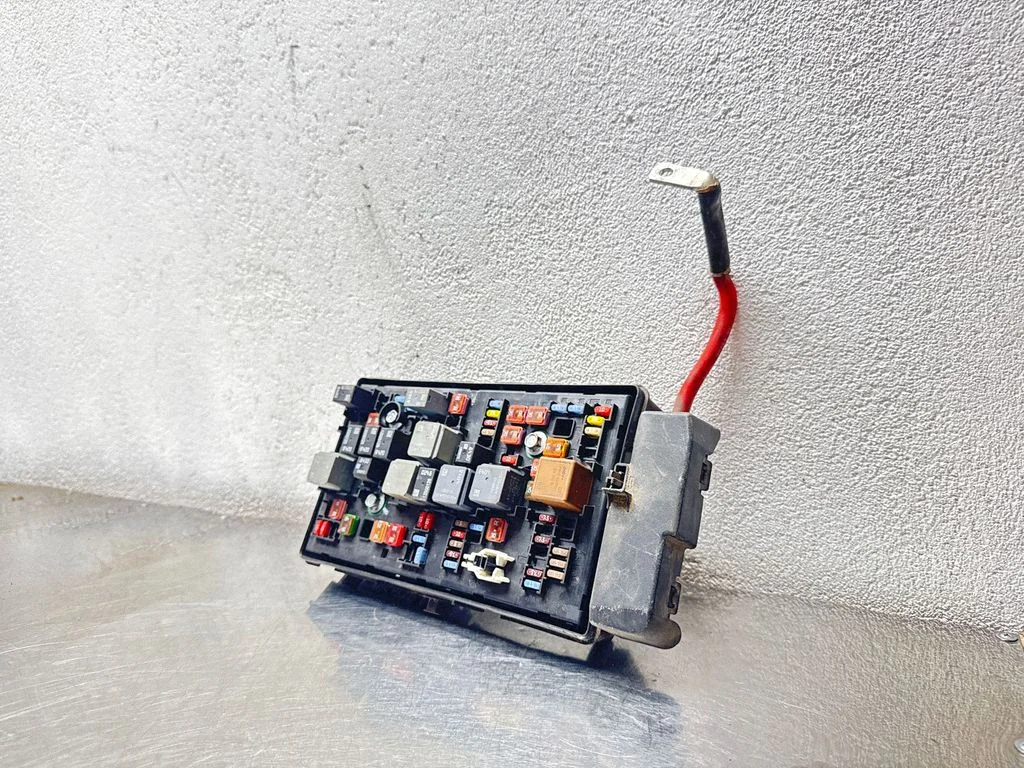 Fuse box set – Opel Insignia A (2008-2017)