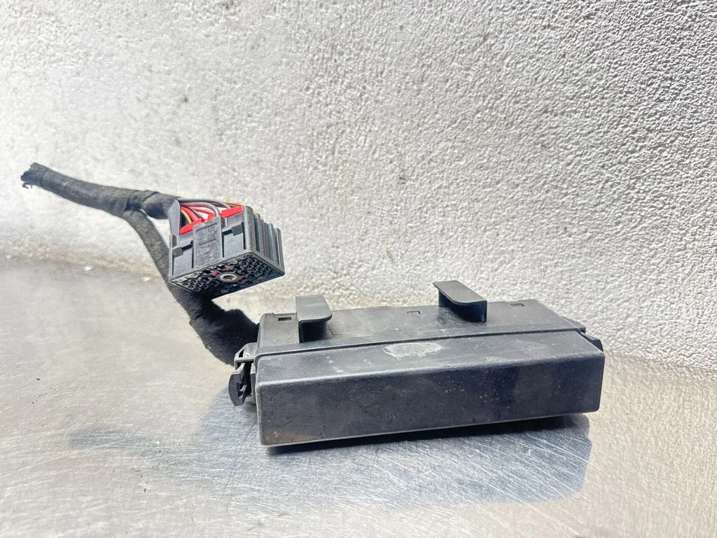 Skrzynka bezpieczników (komplet) ZF231