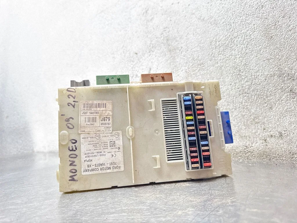 Drošinātāju bloks – Ford Mondeo MK IV (2007-2014)