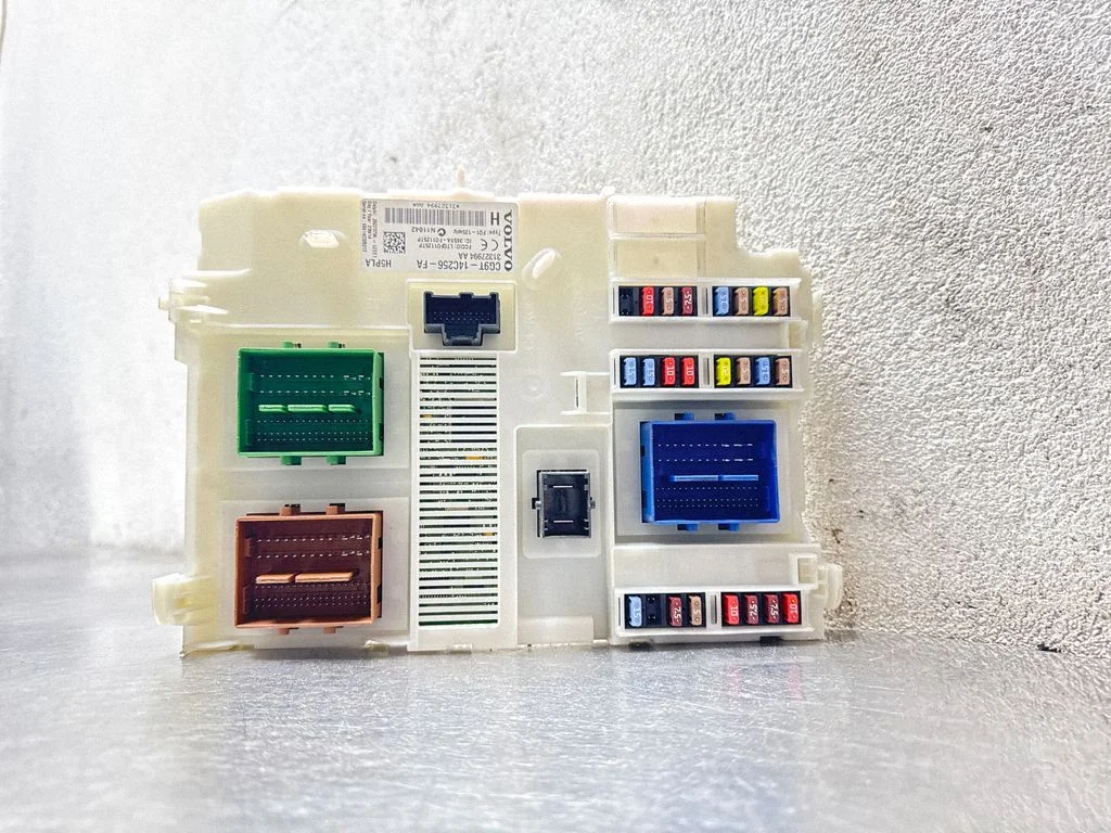 Drošinātāju bloks CG9T14C256FA