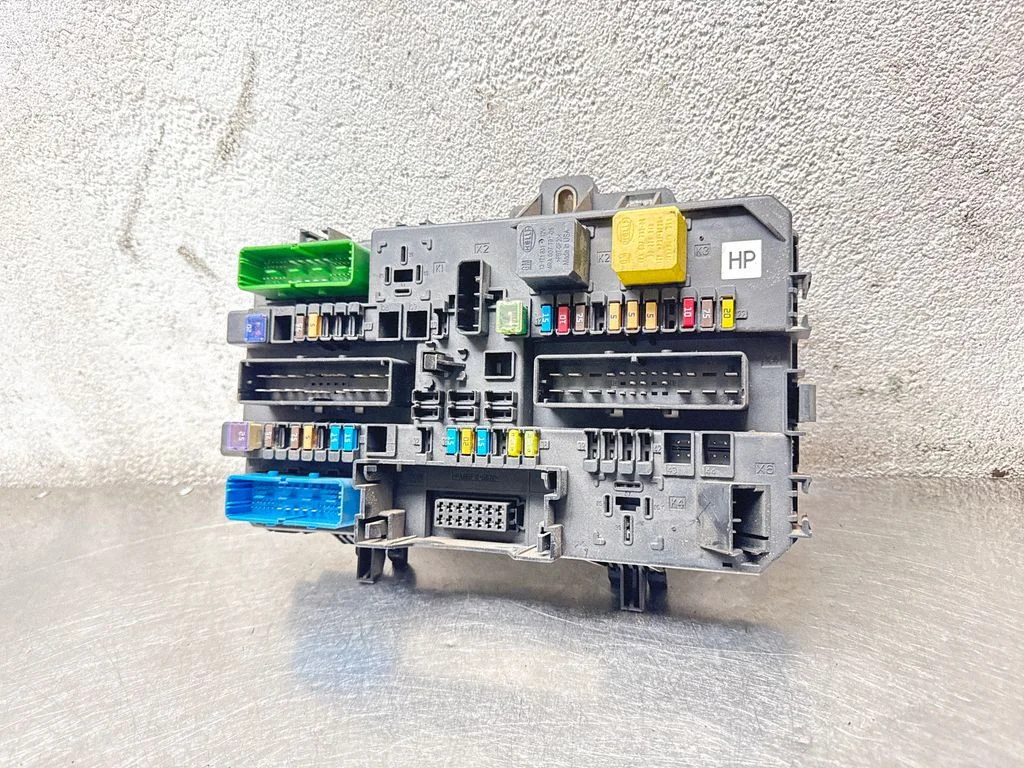 Fuse module 13220830