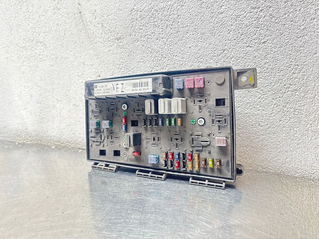 Drošinātāju bloks 13205783