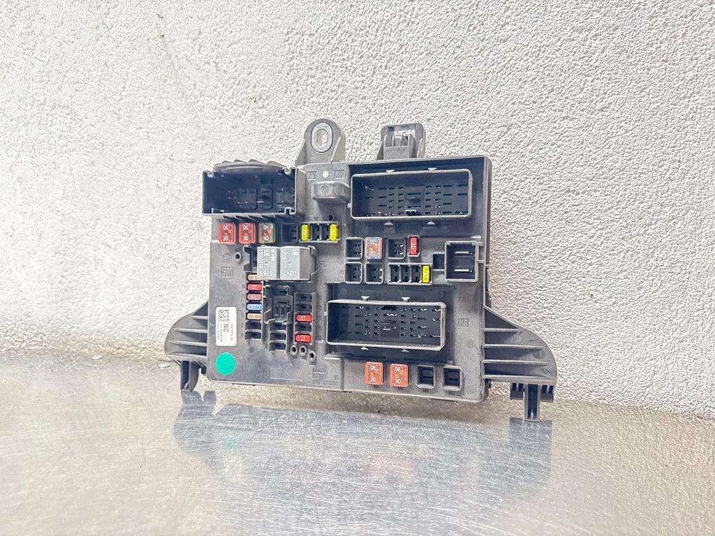Fuse module 13277319