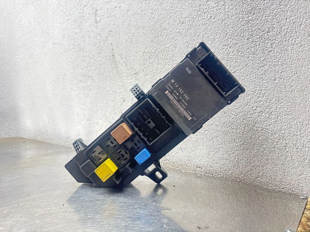 Comfort/convenience module – Opel Vectra C (2002-2005)