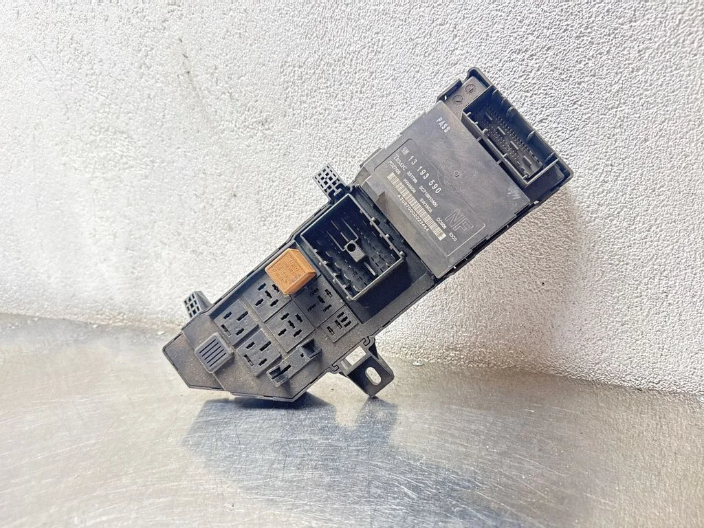 Comfort/convenience module – Opel Vectra B (1996-2002)