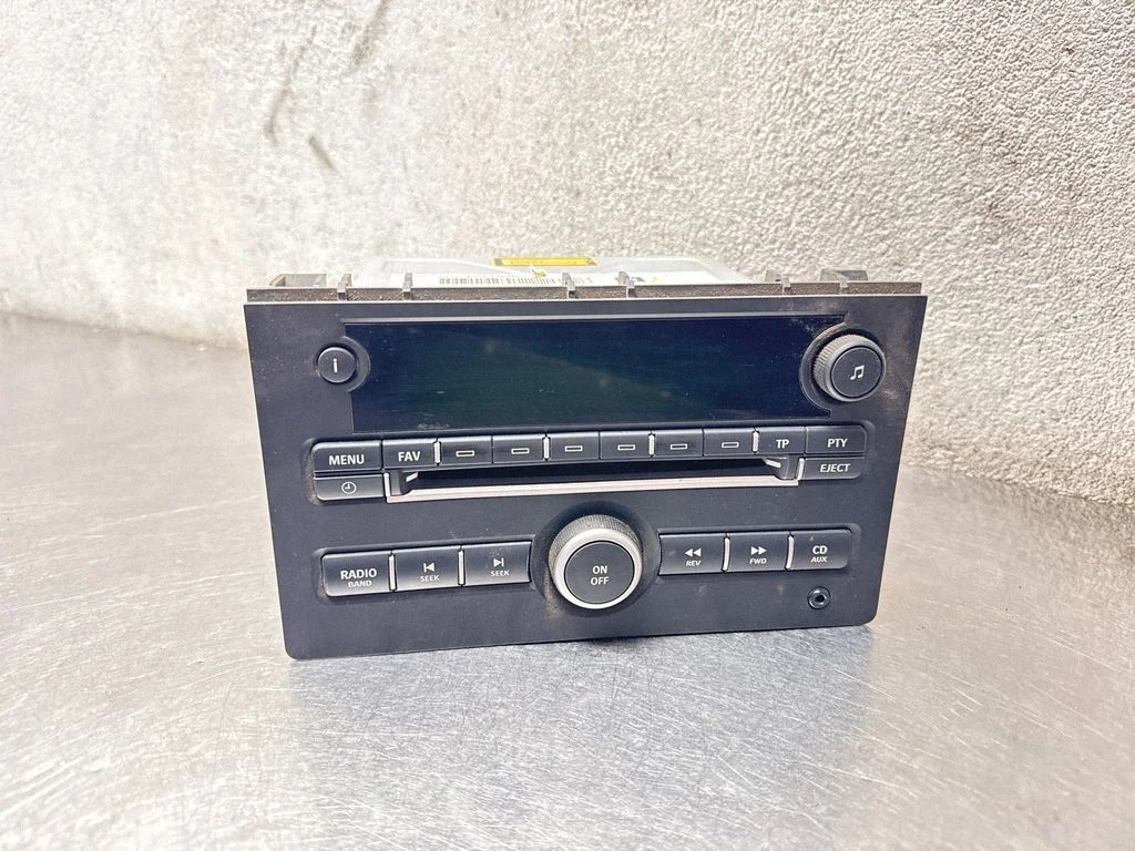 Radio/CD/DVD/GPS head unit 12779269