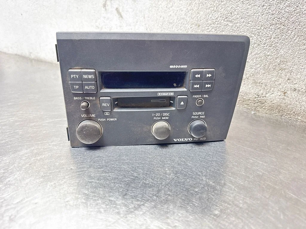 Radio/CD/DVD atskaņotājs/navigācija 86331601
