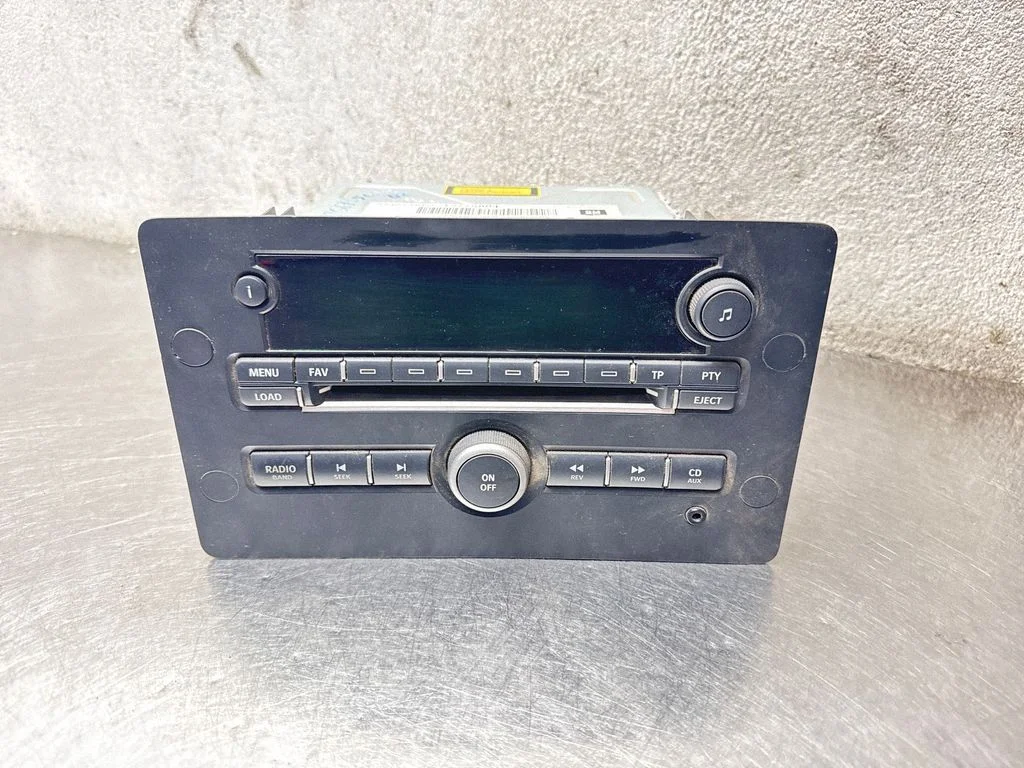 Radija/ CD/DVD grotuvas/ navigacija