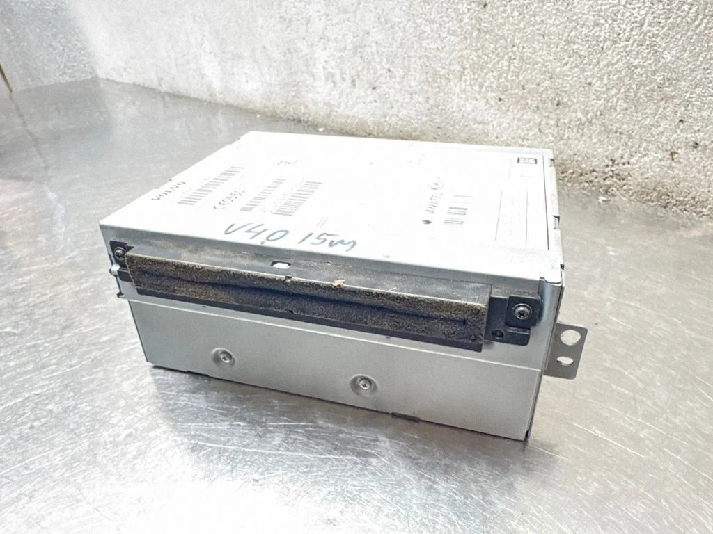 Radio/CD/DVD atskaņotājs/navigācija 31466579