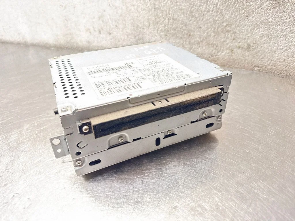 Radio/CD/DVD atskaņotājs/navigācija 31285804