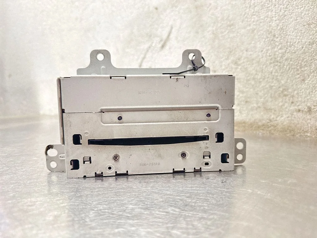 Radio/CD/DVD/GPS head unit – Opel Insignia A (2008-2017)