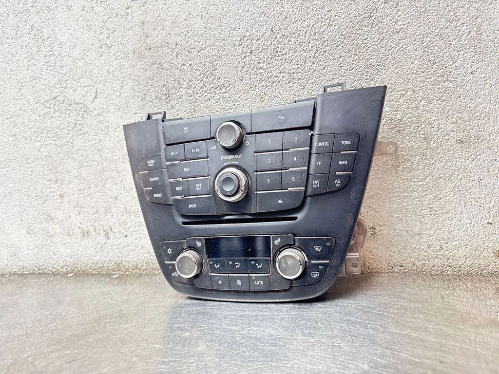 Radio/CD/DVD/GPS head unit – Opel Insignia A (2008-2017)